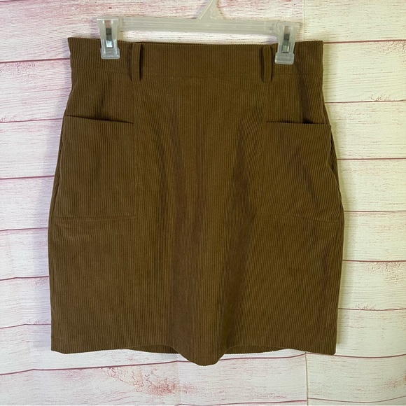 bagatelle Dresses & Skirts - Bagatelle Brown Corduroy Skirt Size Small‎